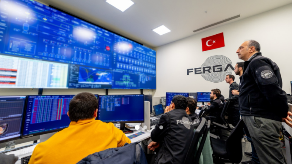 Türkiye'nin Uzaydaki Gururu: Fergani, Yörünge Transfer Aracının İlk Ateşleme Testini Başarıyla Tamamladı!